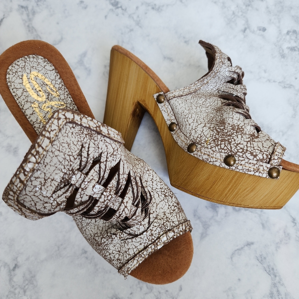 Sbicca Platform Sandals